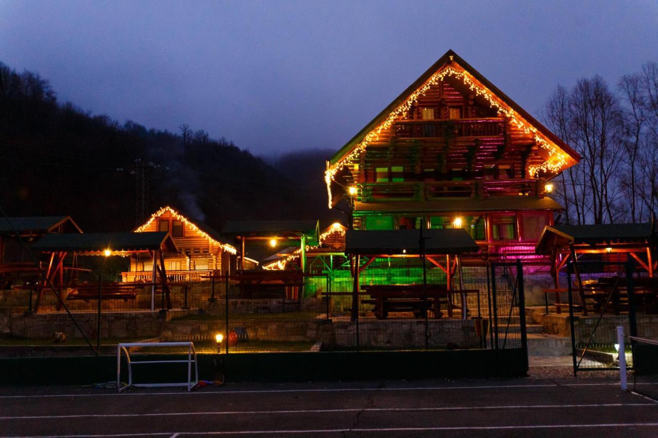 Hecaș Villas Casoca Dış mekan fotoğraf