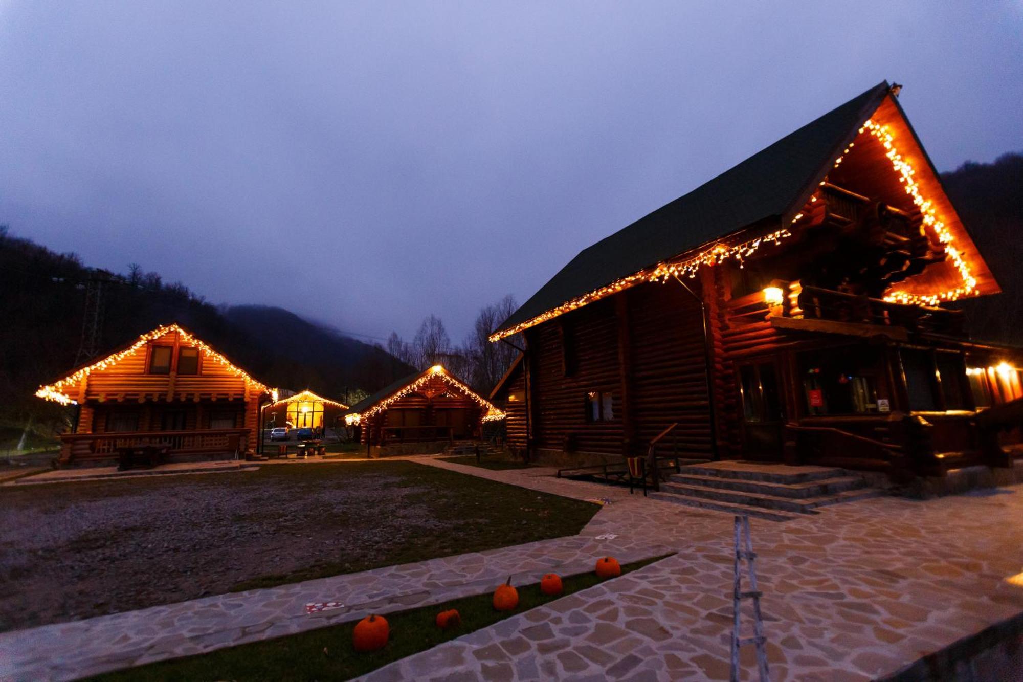 Hecaș Villas Casoca Dış mekan fotoğraf